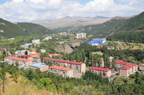 Армения, панорама города Джермук
