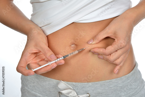 Diabetes insulin injection by syringe