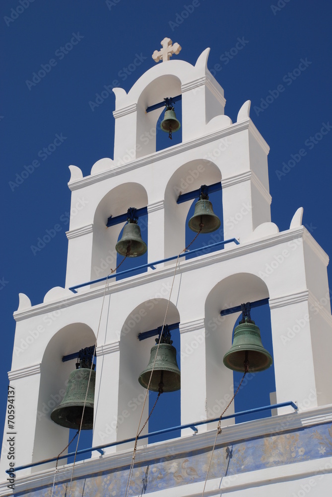 Glockenturm in Santorin Griechenland
