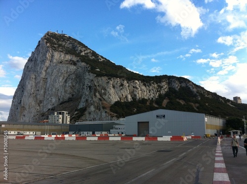 Fels von Gibraltar mit Rollfeld