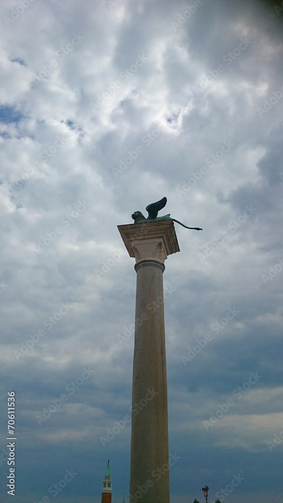 Markuslöwe Venedig bewölkter Himmel Markuslöwe Venedig bewölkter Himmel