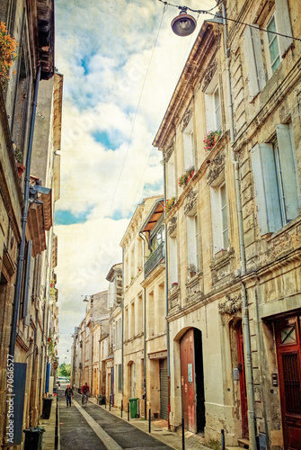 Vintage antique city building in paris © ilolab