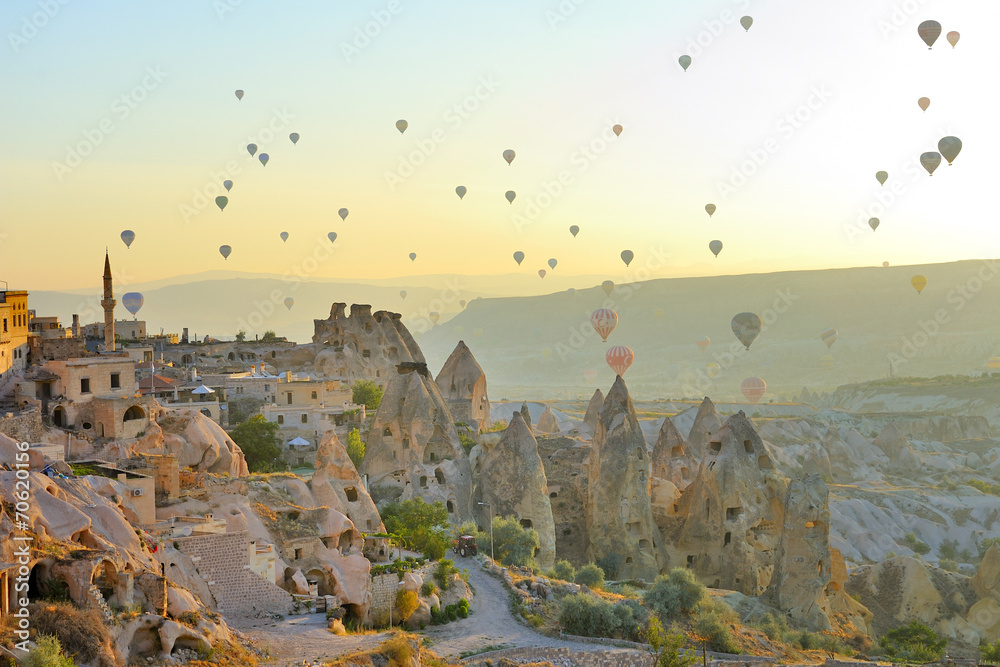 Cappadocia, Turchia, camini delle fate  di Goreme - obrazy, fototapety, plakaty 
