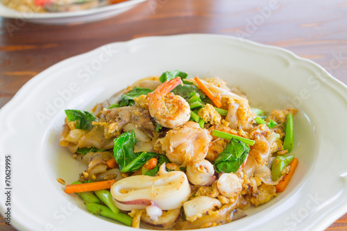 Fried Noodle with Seafood