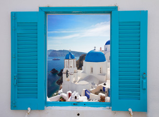 Wandcirkels Santorini Raam met uitzicht op caldera  © neirfy