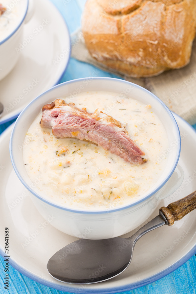 Cheese soup with smoked ribs Cheese soup with smoked ribs