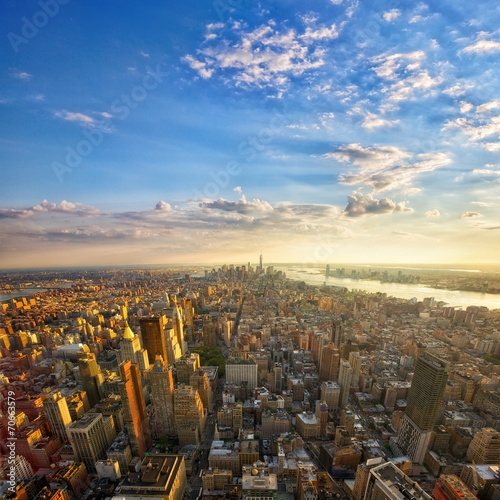 Photography Aerial view of Manhattan at sunset, New York City