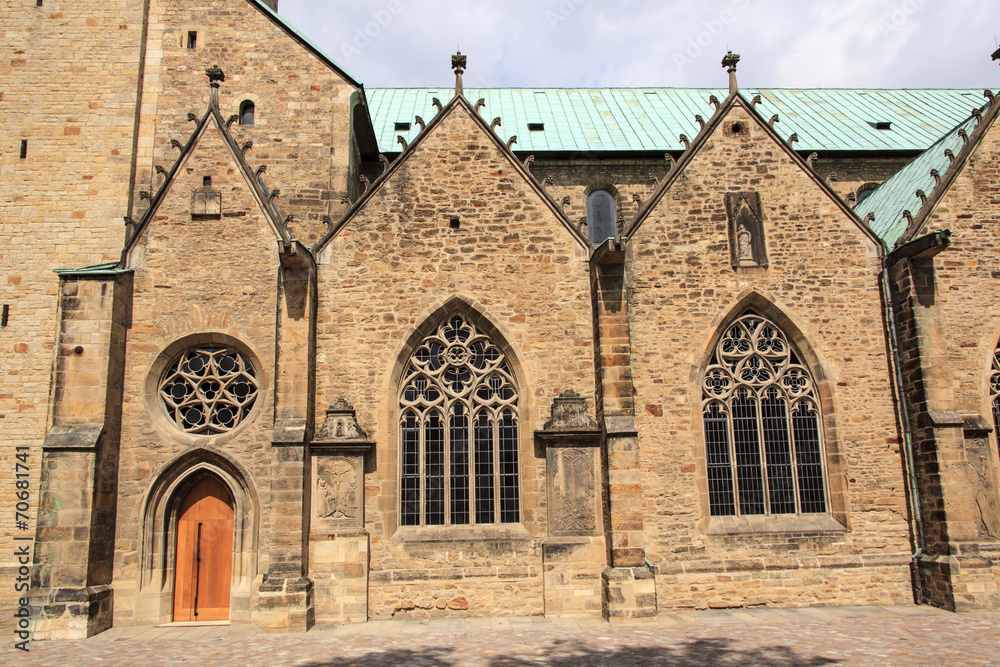 Fototapeta premium Hildesheimer Dom - Nordansicht