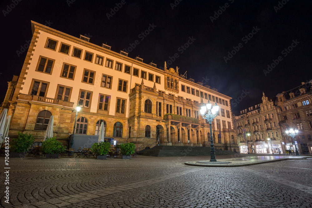 city hall wiesbaden at night
