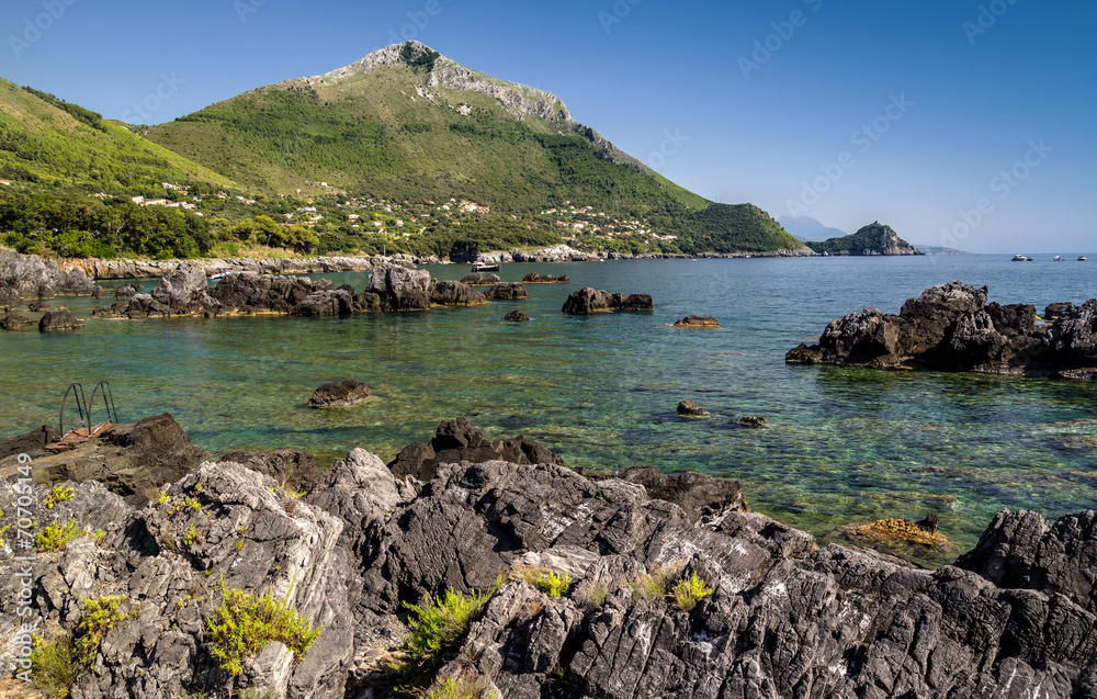 Foto Stock Maratea (Potenza) Località Illicini scogli | Adobe Stock