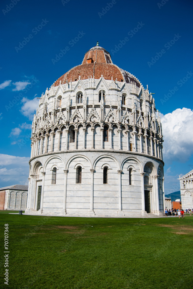 the leaning tower at the Piazza dei Miracoli, Pisa, Italy.