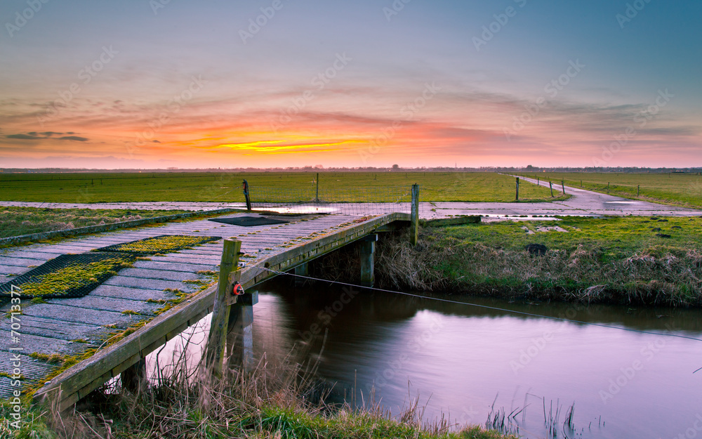 Fototapeta premium Country Bridge