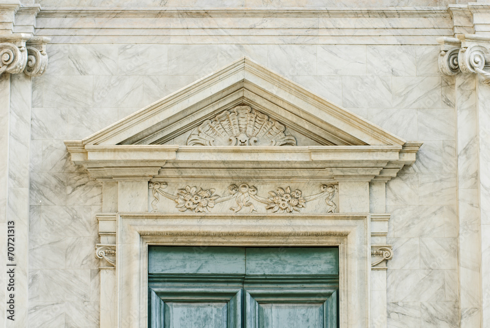 Obraz premium Frontone decorazione, fregio, scultura, Pisa