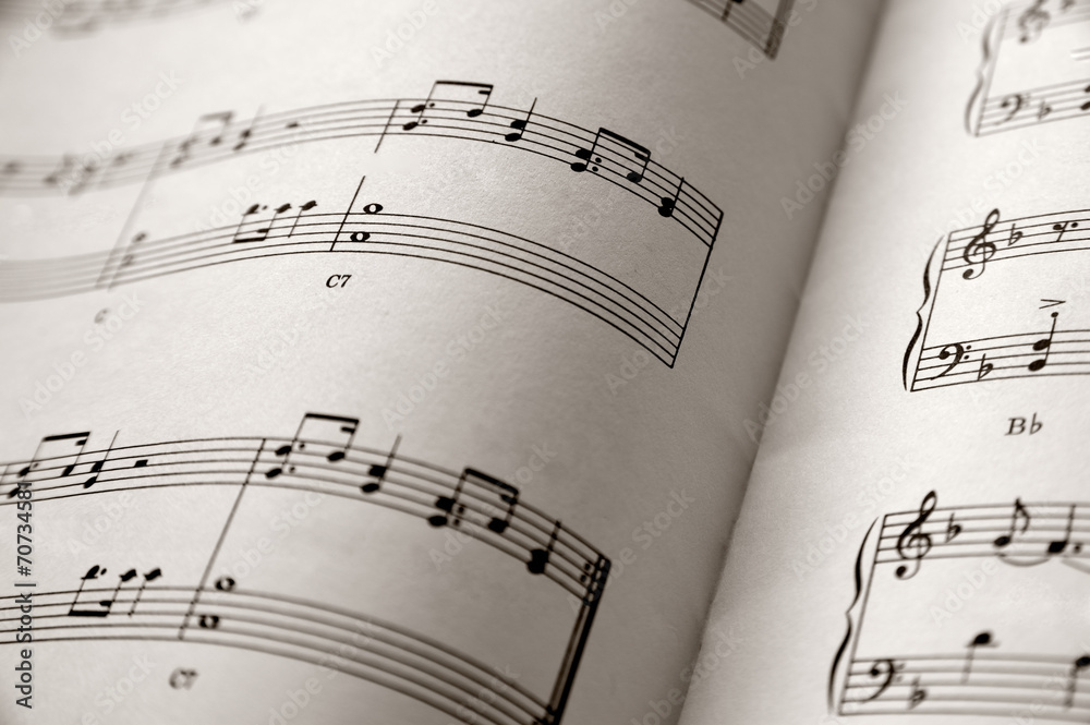 Naklejka premium Sweet music