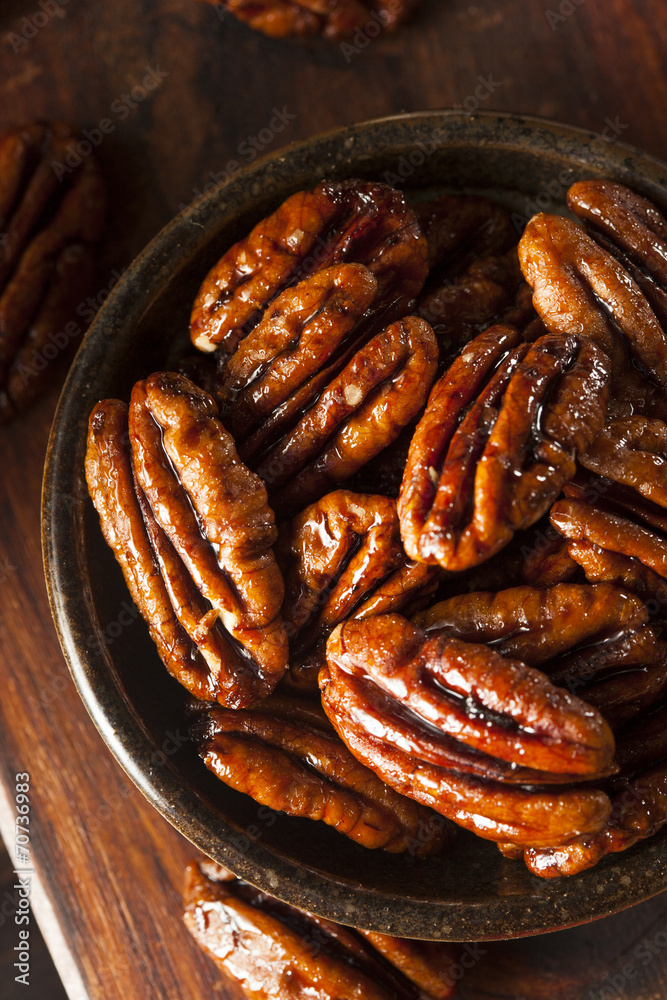 Homemade Candied Pecans with Cinnamon Homemade Candied Pecans with Cinnamon
