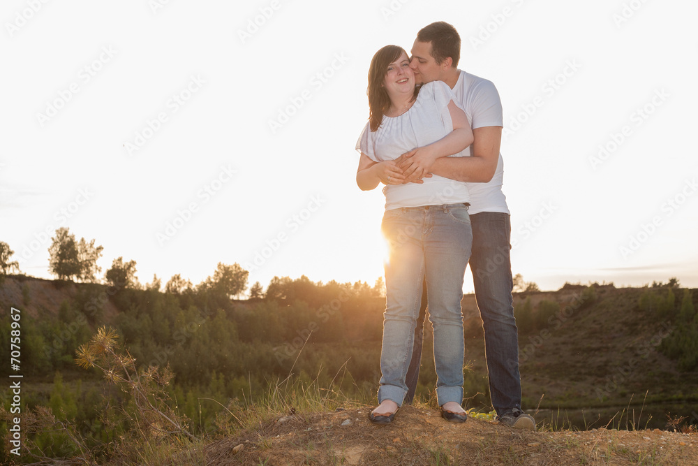 Sweet love on a cliff Sweet love on a cliff