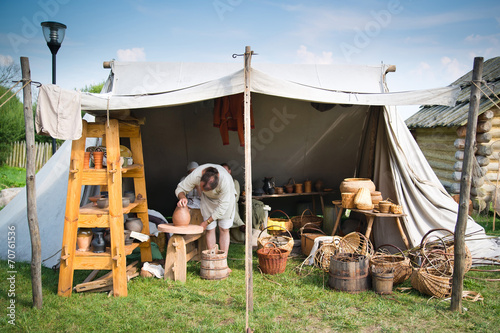 Tableau sur toile Pottery and wicker workshop