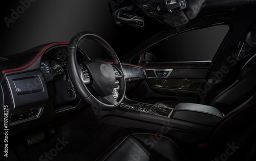 Luxury modern car interior © 31etc