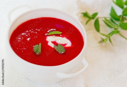 beetroot  and tomato creamy  diet soup