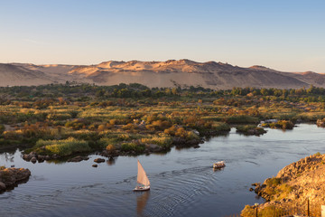 Fototapete Ägypten Leben am Nil, Assuan, Ägypten  © manuela_kral