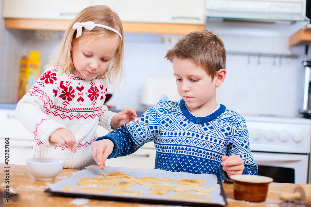 Kids baking cookies Kids baking cookies