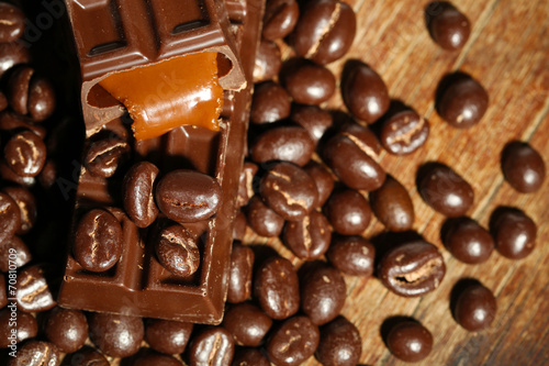 Coffee beans with chocolate glaze and dark chocolate