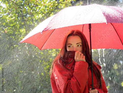 Frau im Regen