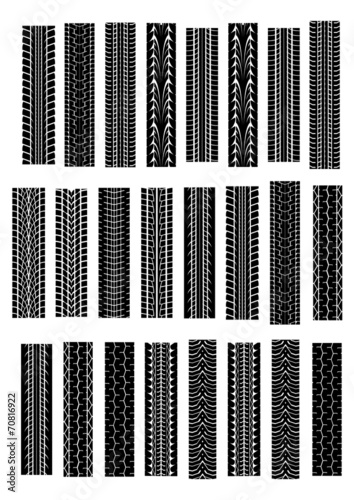 Black tyre tracks set