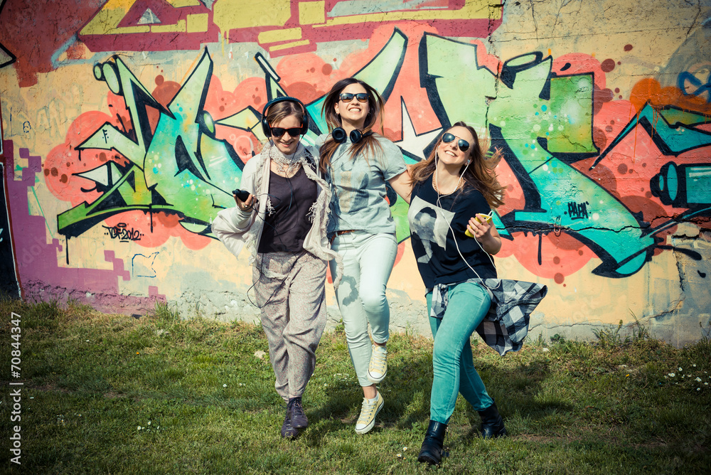 Fototapeta premium three beautiful friends authentic