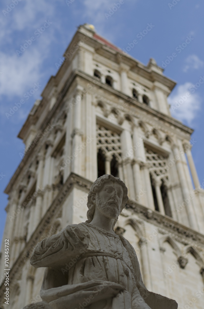 statue and trogir cathedral