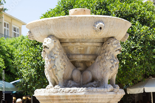 Morosini Fountain in Heraklion, Crete photo