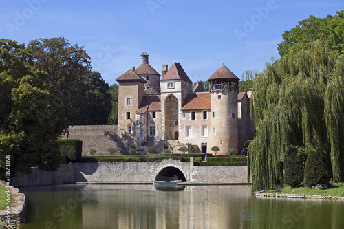 medieval french castle © gdvcom