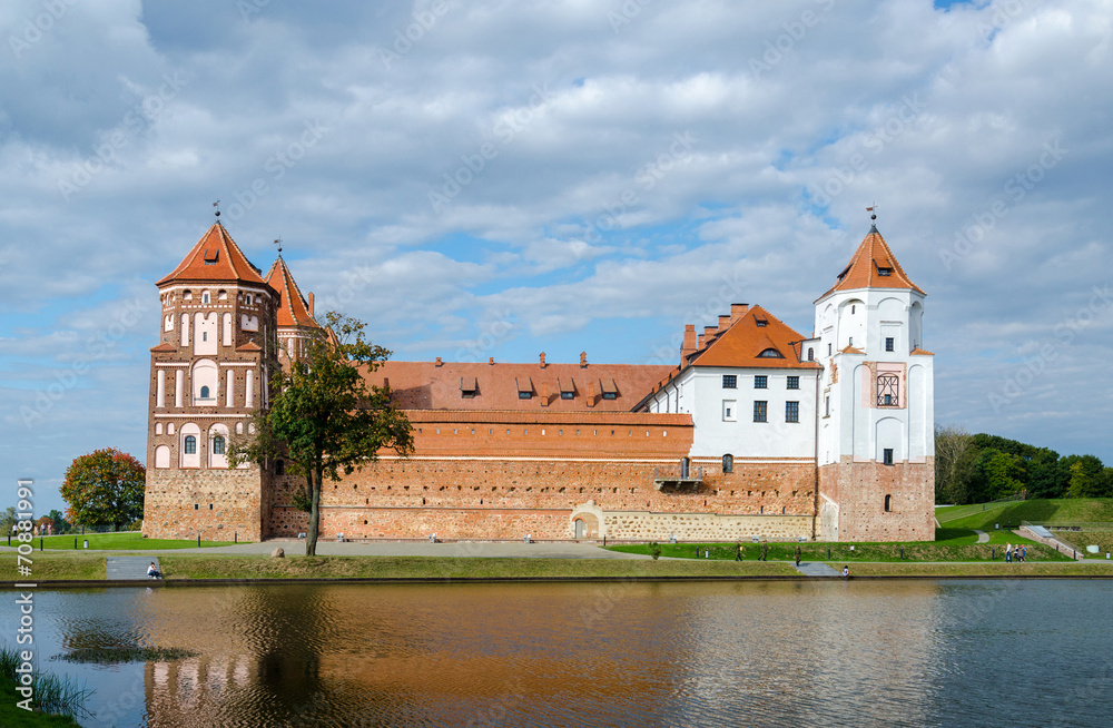 Belarus, Mir Castle, view from the lake