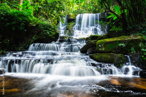 waterfall mandaeng thailand  Man Daeng