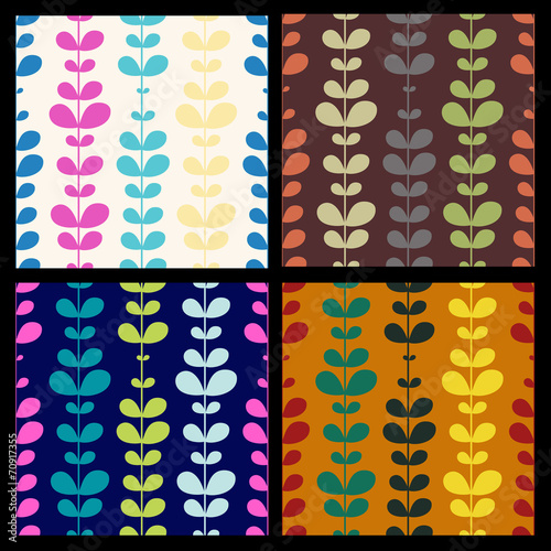 Set of vector seamless hand-drawn pattern with colorful autumn a