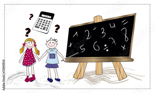 Pareja de niños con pizarra y calculadora