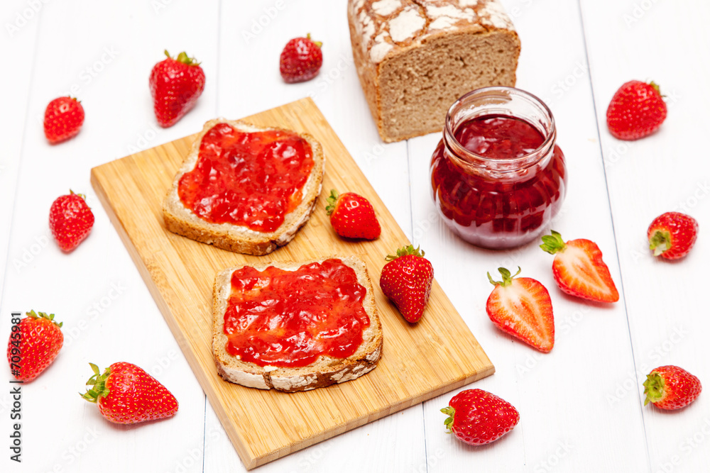 Delicious strawberry jam Delicious strawberry jam