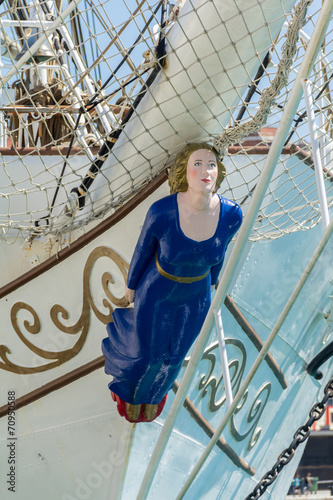 Sailing ship figurehead