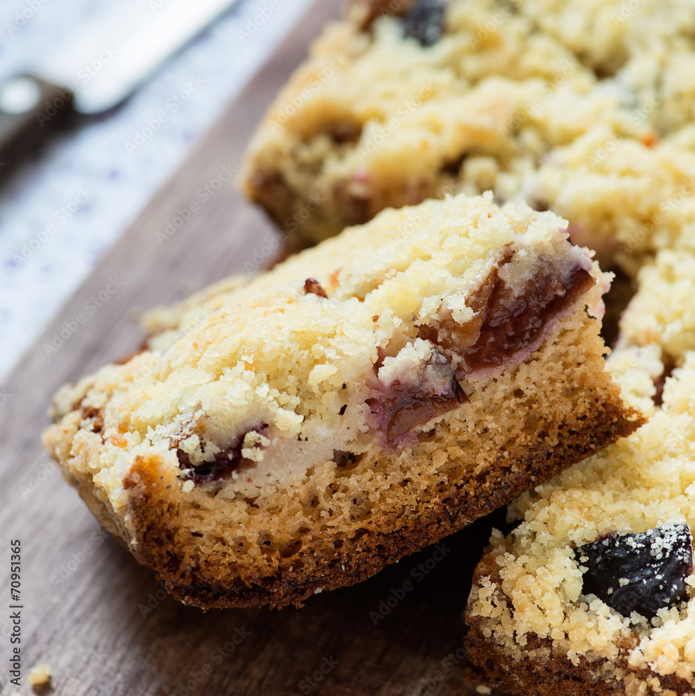 Fruit cake with streusel Fruit cake with streusel