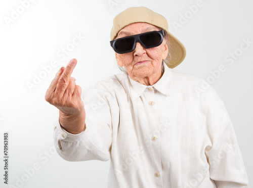 Obraz na plátne cool grandma showing her f-finger