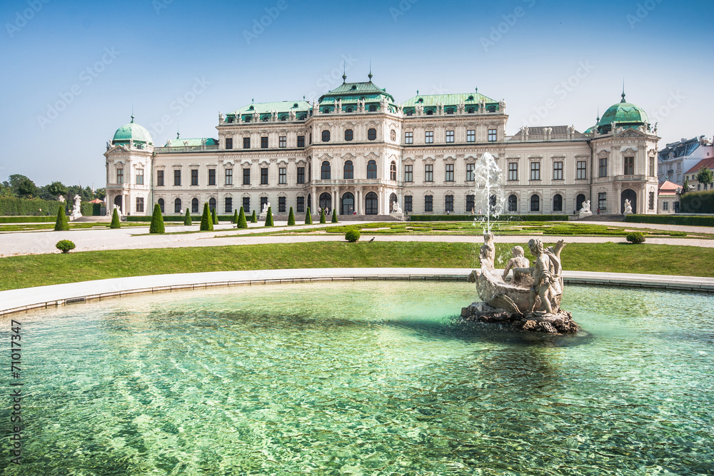 Schloss Belvedere in Vienna, Austria - obrazy, fototapety, plakaty 