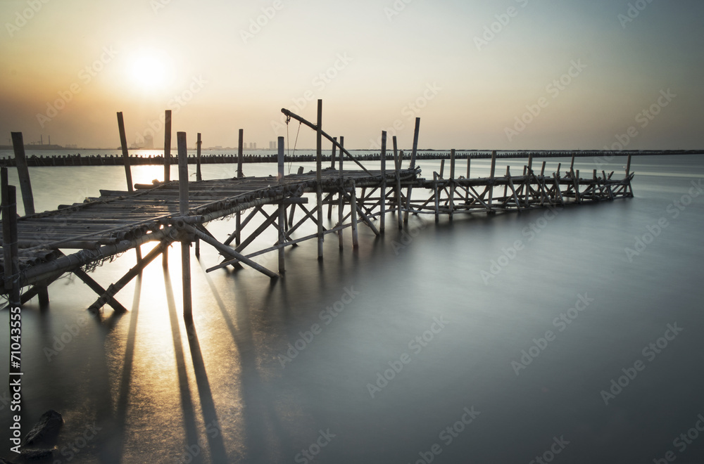 Obraz premium bamboo dock - long exposure