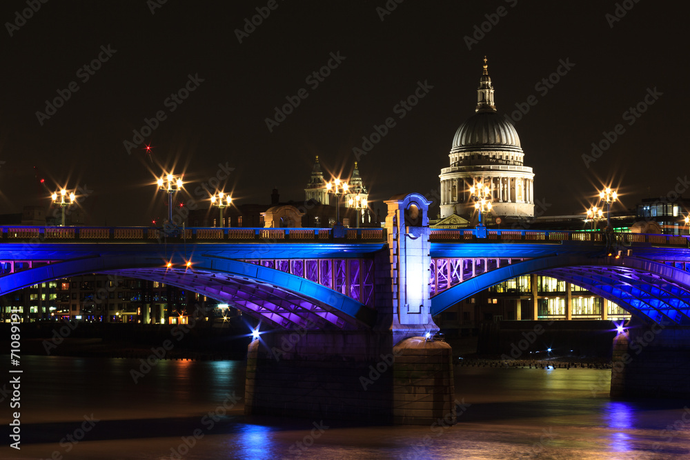 Southwark bridge at night