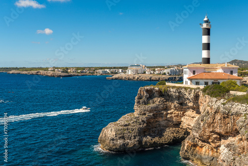 XXX - Steilküste mit Leuchtturm von Portocolom, Mallorca - 3615