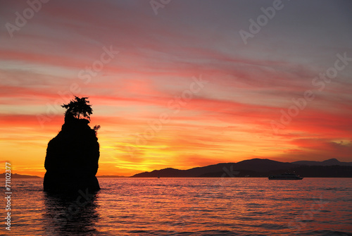 Siwash Rock Sunset, English Bay, Vancouver