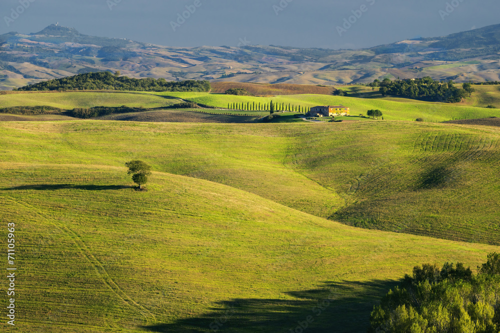 Toscania, Włochy, Krajobraz wiejski - obrazy, fototapety, plakaty 