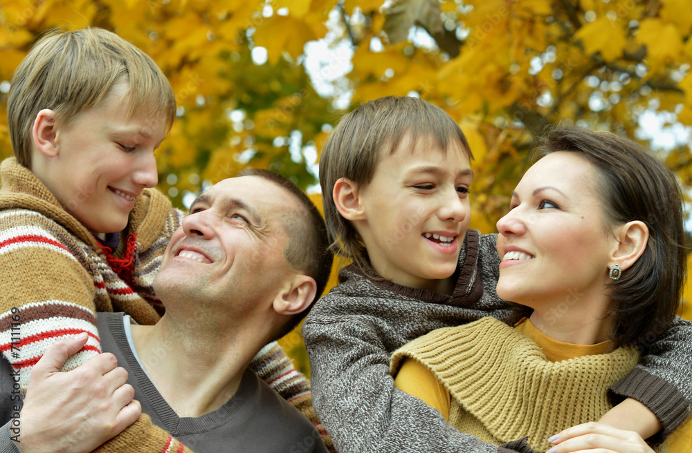 Fototapeta premium Happy smiling family