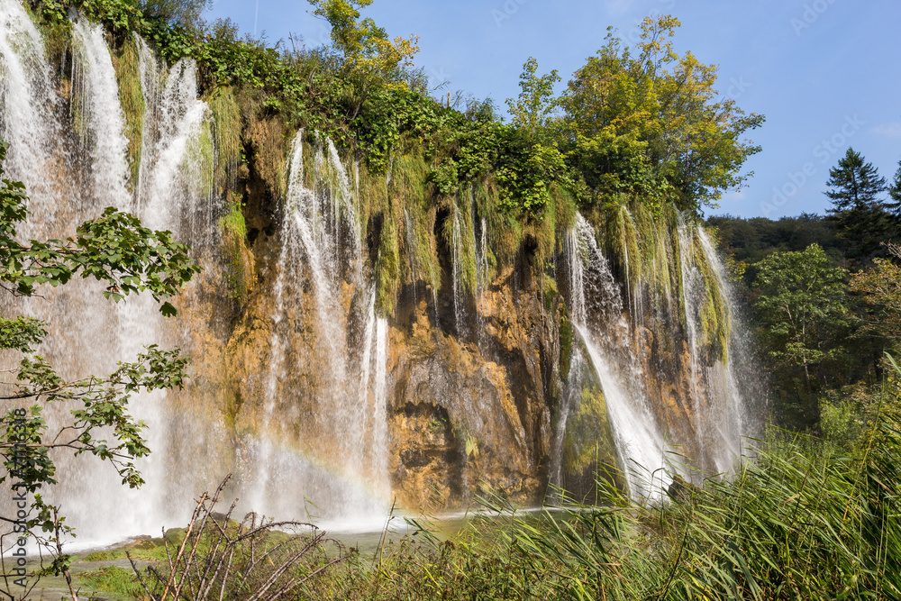 Fototapeta premium Cascades et chutes de Plitvice-Plitvicka