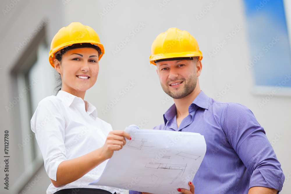 Construction manager  architect