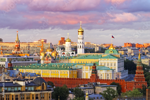 Photography Moscow Kremlin view with stormy sky2